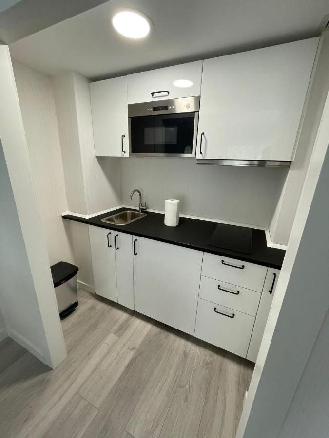 Arizonica Suites Chamartin Madrid Ngoại thất bức ảnh